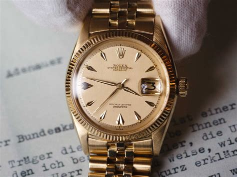 adjust fake rolex|how to spot a steamy rolex.